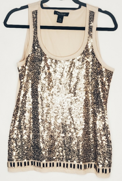 White House Black Market Tops - WHBM VGUC Gold Sequin Top Size M